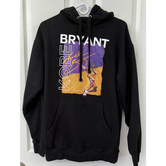kobe bryant Other - Kobe Bryant New black hoodie large Streetwear Official 24 Lakers signature